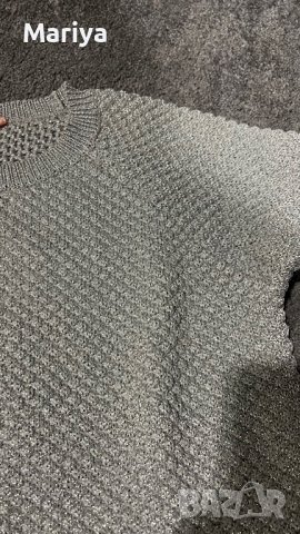 Пуловери с блестящи частици, снимка 6 - Блузи с дълъг ръкав и пуловери - 34528337