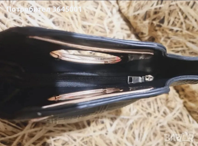 Екстравагантна дълбока черна дамска чанта от изкуствена кожа,с инициали.  НОВА , снимка 4 - Чанти - 52978632