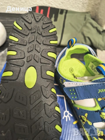 Чорапи,пантофи,сандали, снимка 9 - Чорапи - 31328710