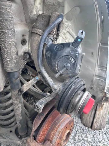 гърловина резервоар мерцедес ц класа w203 clk w209 clc cl203, снимка 3 - Части - 50326266