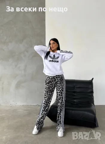 Дамски спортен комплект Adidas - 2 налични цвята Код A322, снимка 4 - Спортни екипи - 48033578