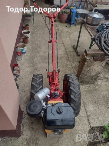 Мотоблок, мотофреза или мотокултиватор акме след основно сервизиране и рециклиране.