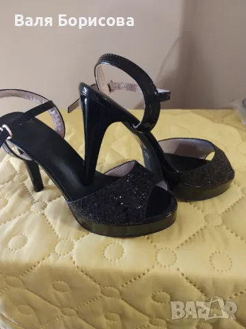 Продавам дамски сандали, снимка 3 - Дамски обувки на ток - 48428084