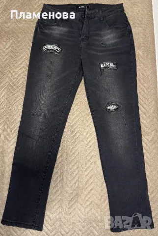 Дамски дънки с апликации - М