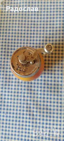 Стара мелничка за пипер, снимка 4 - Прибори за хранене, готвене и сервиране - 48845252