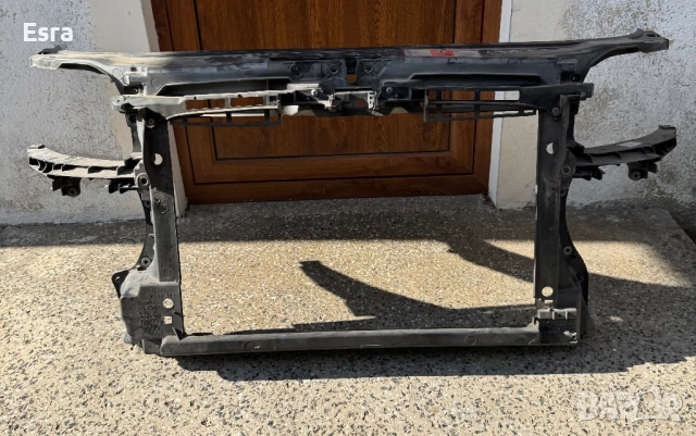 Предна оригинална маска(очиларка)Ауди А3 2006/2008