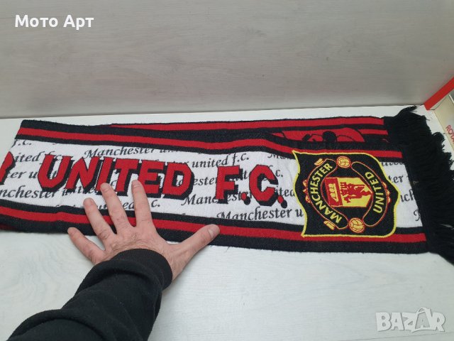 Оригинален Корекционен Футболен Шал на Manchester United F.C., снимка 6 - Футбол - 44278891