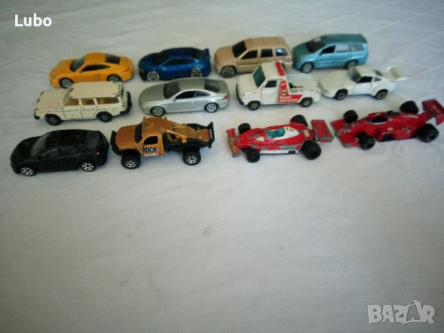 продава автомобилчета, снимка 2 - Колекции - 51396044