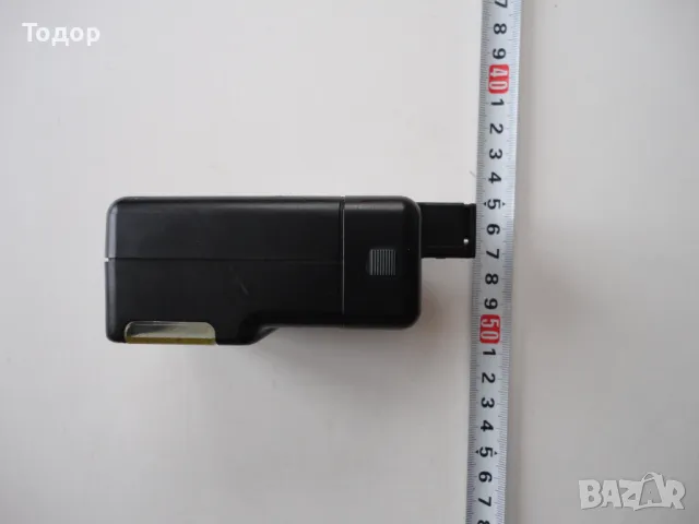 Контактна светкавица Revue b200, снимка 2 - Светкавици, студийно осветление - 50255234