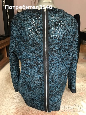 Тюркоазено-черен пуловер, снимка 4 - Блузи с дълъг ръкав и пуловери - 40546865