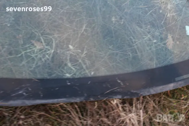 Стъкло предно челно Форд Фокус 1 2001 4врати Ford Focus 1, снимка 4 - Части - 48581375