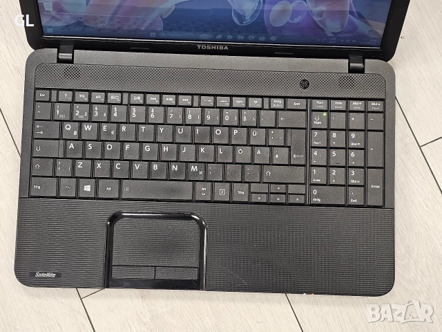 Toshiba satellite C850D, снимка 2 - Лаптопи за дома - 52886094