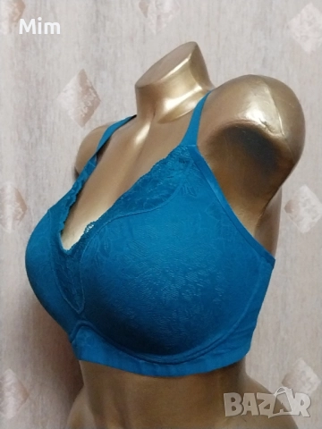 85 E Маслено зелен дантелен сутиен , снимка 5 - Бельо - 51969832