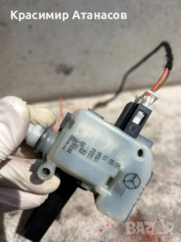 A2038201997. Машинка резервоар капаче за Мерцедес Е-класа W211. Седан. A2118201514, снимка 2 - Части - 54016160