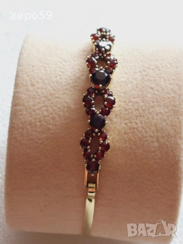 Златна дамска гривна с гранати-злато 585, снимка 10 - Гривни - 52307481