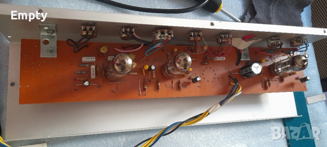 Лампов китарен усилвател с кабинет, снимка 16 - Ресийвъри, усилватели, смесителни пултове - 53900008