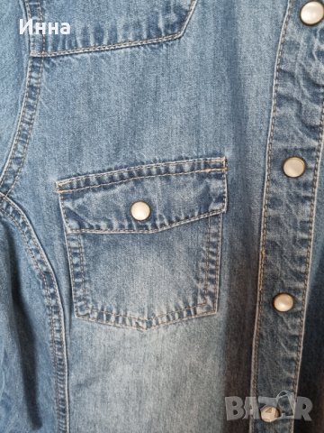 Дънкова риза S/M размер Gina Tricot вталена синя джобове ежедневна , снимка 7 - Ризи - 38432756