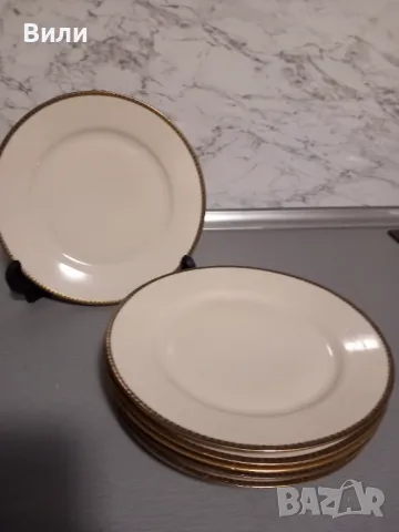 Красиви чинии от фин порцелан  и елегантен златен кант