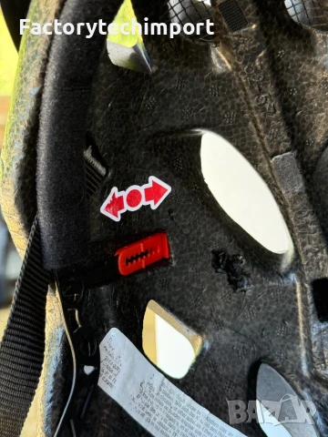 Велосипедни каски UVEX STIVO, снимка 8 - Спортна екипировка - 50845679