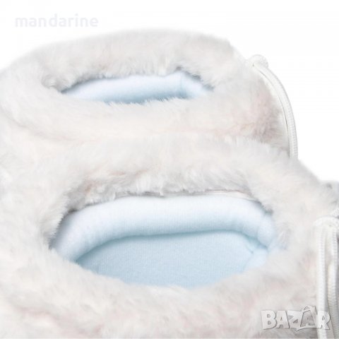 LOVE MOSCHINO № 39 & 40 🍊 Дамски кожени апрески с пух SNOWY WHITE нови с етикети, снимка 3 - Дамски апрески - 39521337