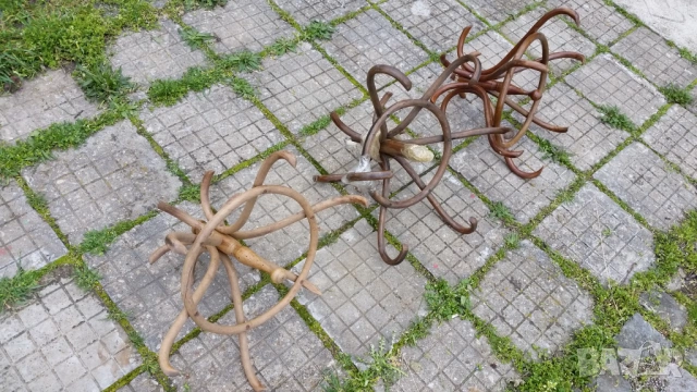    3 бр. корони от виенска закачалка, снимка 2 - Закачалки - 49881673