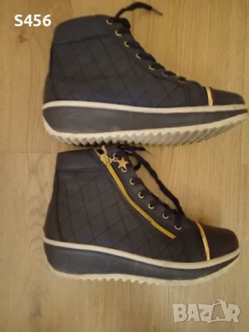 Дамски боти+ Подарък , снимка 3 - Маратонки - 50320221