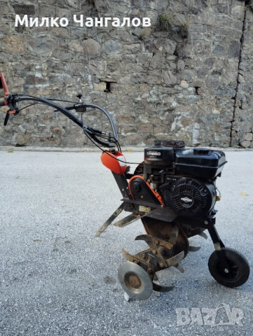 Мото фреза Хускварна Tf-334, снимка 2 - Селскостопанска техника - 52771661