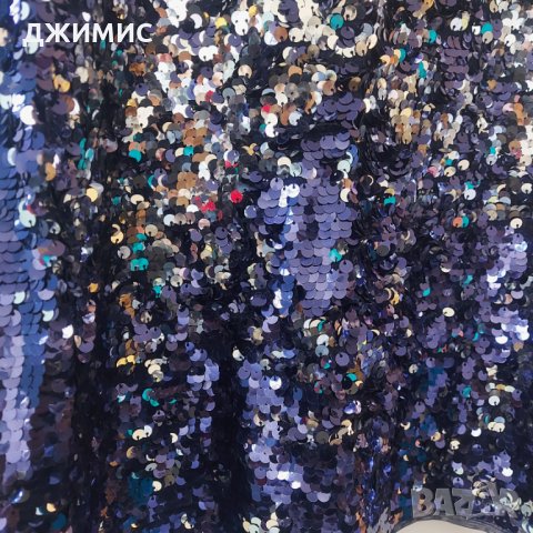 Като нова! Красива рокля с обръщащи паети на H&M, възраст 9-10 г , снимка 5 - Детски рокли и поли - 31484122