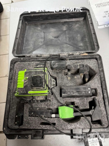 Лазерен нивелир KraftWorld