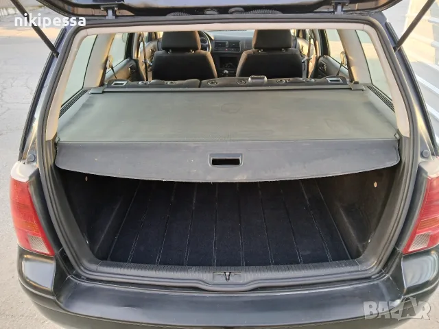 продавам vw golf 1.9tdi-90к.с , 2004г. ,комби, снимка 2 - Автомобили и джипове - 55739787
