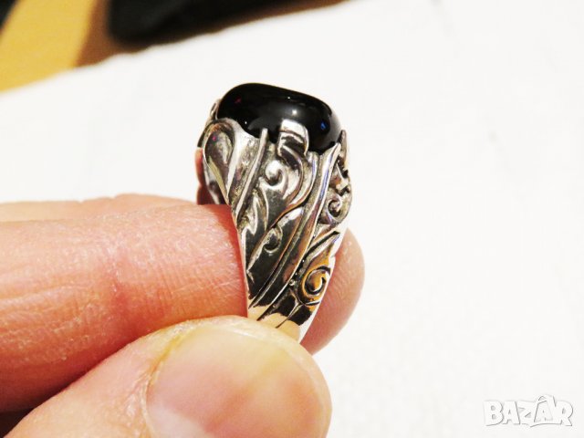 Стар красив мъжки сребърен пръстен с голям красив камък черен оникс и прекрастна изработка, снимка 2 - Пръстени - 31048116