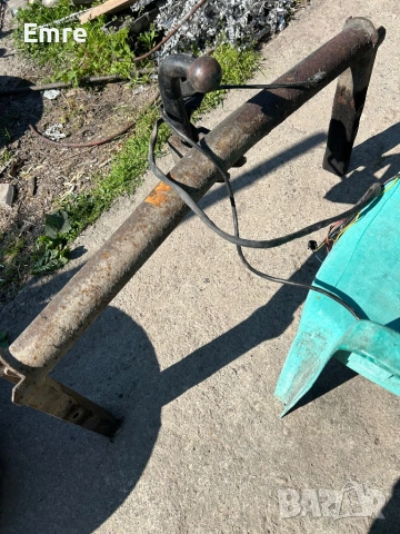 Теглич за Пасат 4