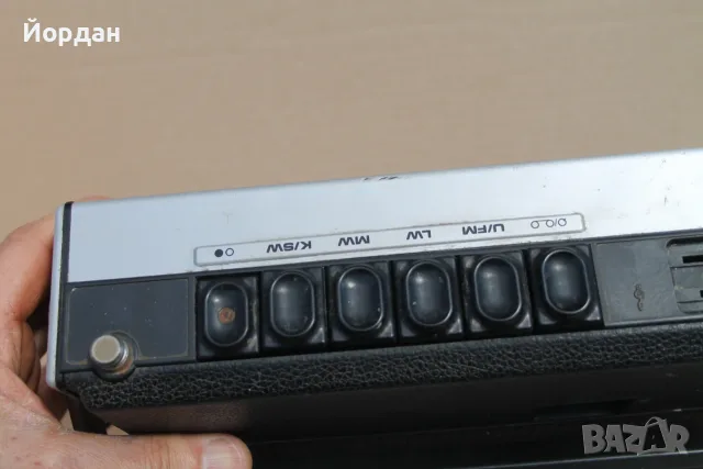 Радио ''Grundig Music Boy 1100'', снимка 10 - Радиокасетофони, транзистори - 56535157
