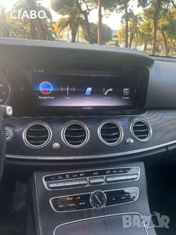 Mercedes-Benz E 200 4MATIC, снимка 9 - Автомобили и джипове - 54165632