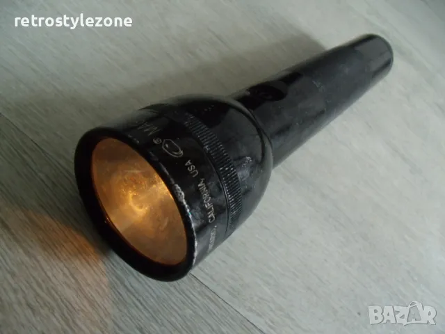 № 7913 стар фенер MAG-LITE  USA  - метален  - работещ   - захранване - 2 батерии, снимка 2 - Други ценни предмети - 49339175