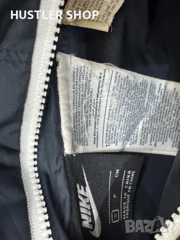Дамска пухена, двулицева парка NIKE. Размер S, снимка 9 - Якета - 53169489