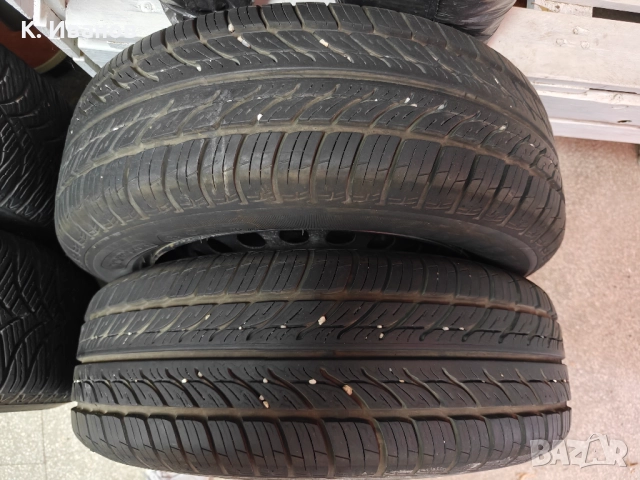 Перфектни зимни автомобилни гуми 185/65 R14 с джанти, снимка 4 - Гуми и джанти - 52393901