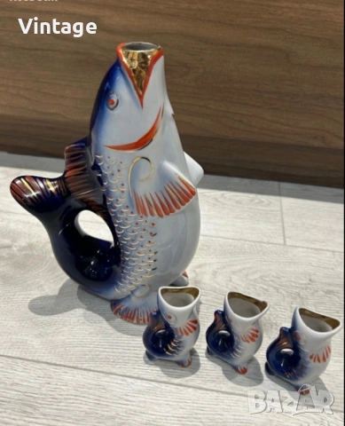 Винтидж съветски порцеланов сервиз Рибки , снимка 2 - Сервизи - 53977287