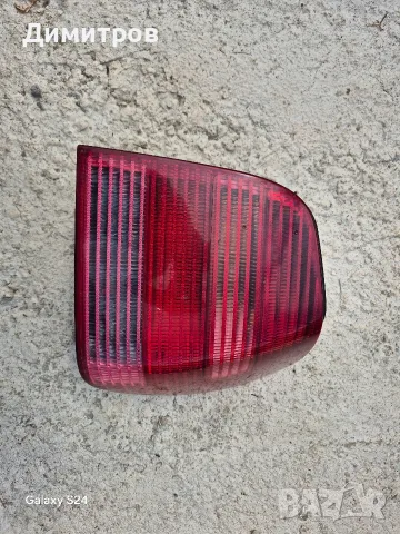 VW Polo 6N2, 1999-2001 г. Десен стоп с платка , снимка 2 - Части - 55985363