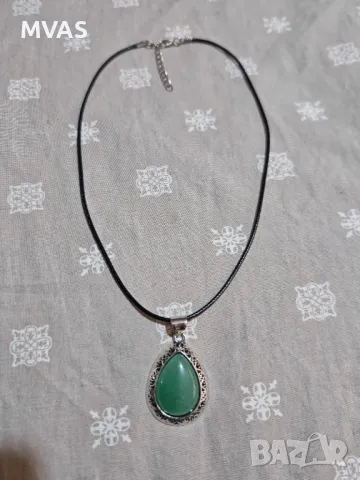 Ново колие медальон зелен авантюрин жълт яспис, снимка 3 - Колиета, медальони, синджири - 49924639