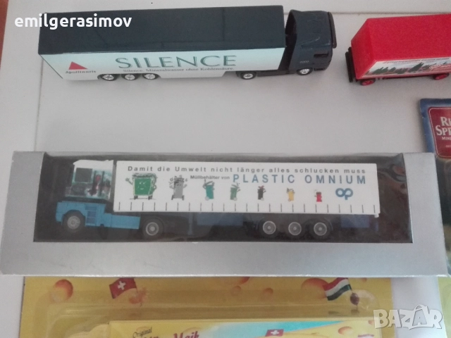 Лот рекламни камиончета. ., снимка 2 - Коли, камиони, мотори, писти - 29684357