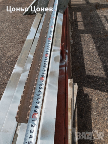 Стоманени поцинковани рейки (гребени) за задвижване на плъзгащи портални врати 3.40 метра 