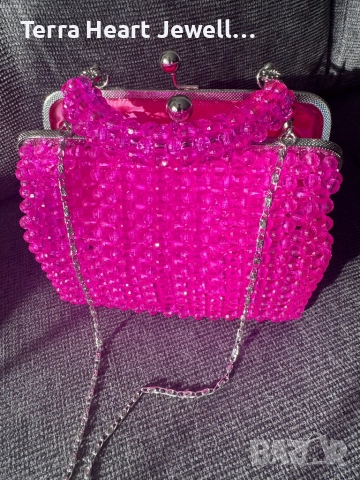 Дамска чанта от кристални мъниста и метална рамка , снимка 13 - Чанти - 52502126