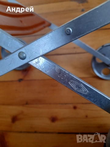 Стара детска количка за кукли #5, снимка 8 - Антикварни и старинни предмети - 53950497