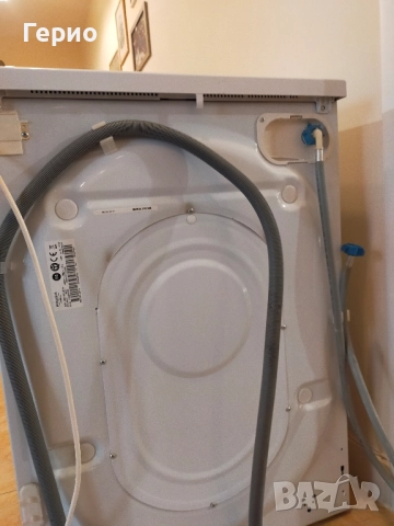 Автоматична пералня Hotpoint Ariston, снимка 7 - Перални - 52432343