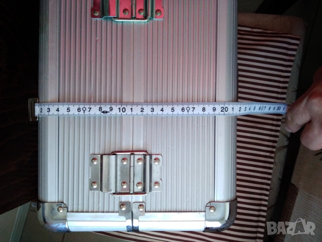 Алуминиево куфарче, снимка 7 - Куфари с инструменти - 54322201