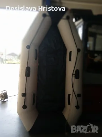 Продавам надуваема лодка и мотор , снимка 1