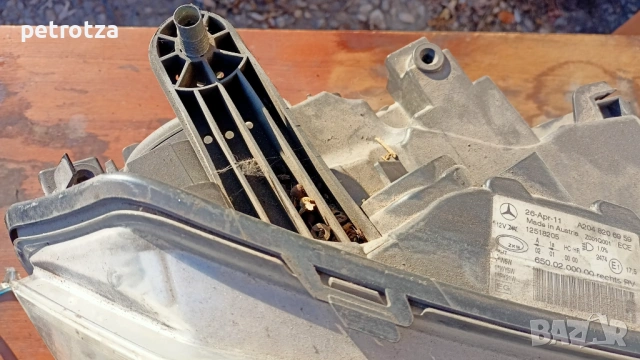 Десен фар Мерцедес GLK 2009-, снимка 2 - Части - 53136174