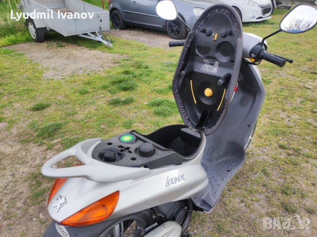 Скутер Peugeot Luxor 50cm 4к.с. 2t 16цола гуми 4600км АМкатегория, снимка 11 - Мотоциклети и мототехника - 54364251