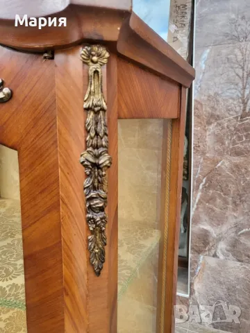 Красива барокова витрина 0185, снимка 5 - Секции и витрини - 48280590